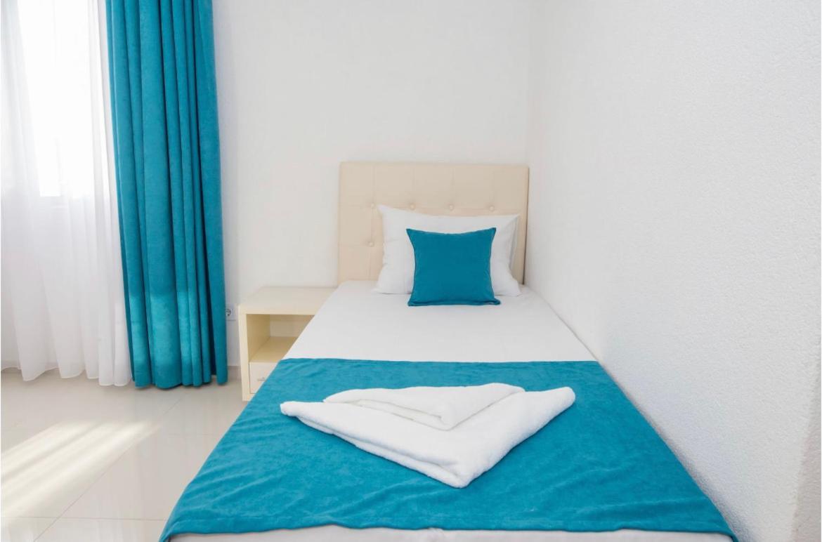 Apartmani Nela ストモレ エクステリア 写真