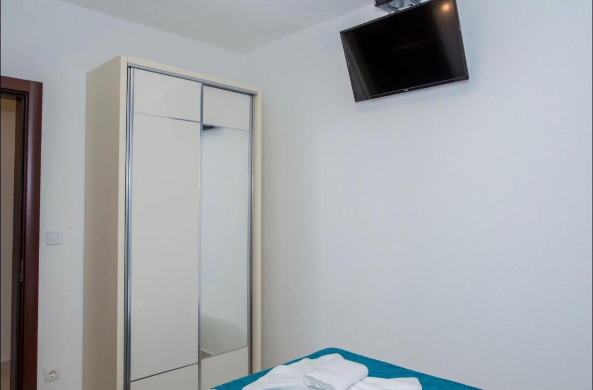 Apartmani Nela ストモレ エクステリア 写真